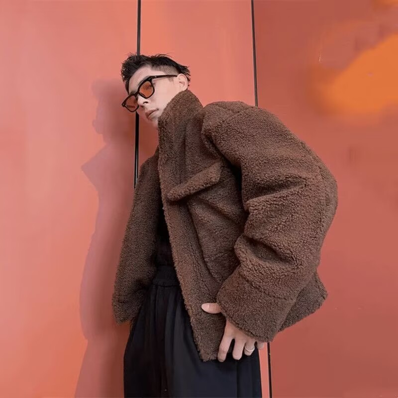 Winter Clothes Shop - İnternet Ünlüleri Popüler Şeytan Gibi Yakışıklı