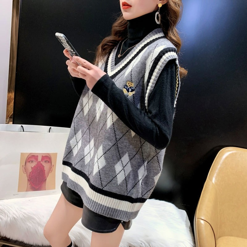 Kadınlar için Kırmızı Örgü Yel - Winter Clothing Trends 2025 incelemesi ve fiyatı