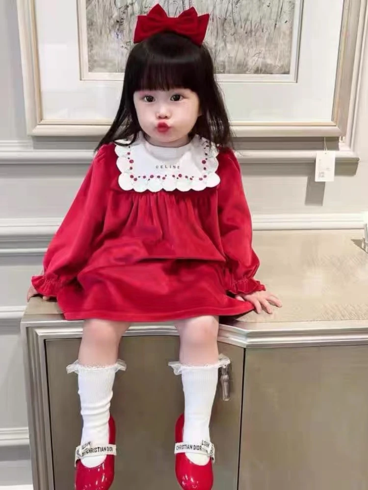 Kış İspanyol Çocuk Elbise Retr - Winter Clothing In Spanish incelemesi ve fiyatı